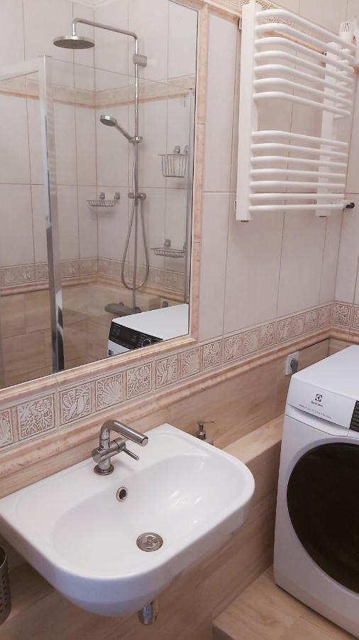 Apartament Trzy Pokoje Zamość Exteriör bild